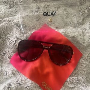 QUAY High Profile 126 Sunglasses